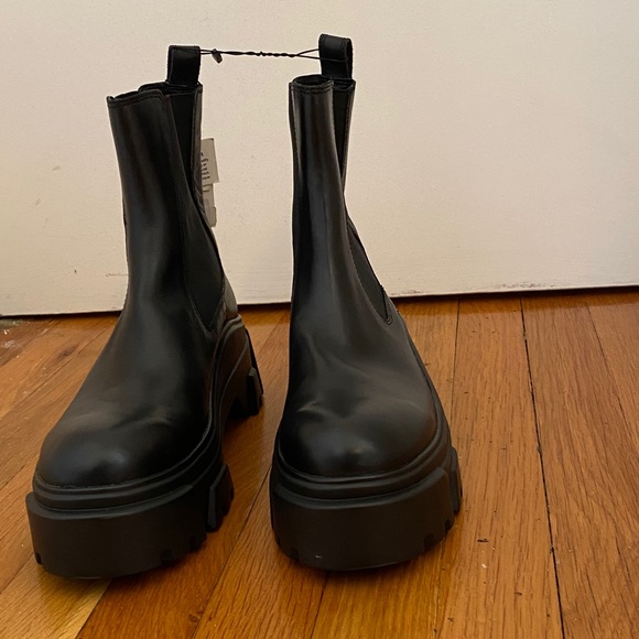 ZARA LUG SOLE BOOTS - Picture 8 of 10